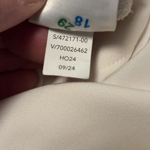 Athleta Promenade Cargo Pant size Medium Magnolia White, Elastic Waist & Pockets - Picture 14 of 14